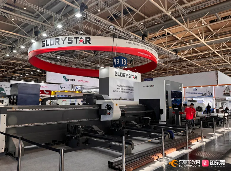 莞邑之光 向新而行|莞企鍛造新質生產力引領產業攀“高” 激活高質量發展新動能 莞邑之光 向新而行|莞企鍛造新質生產力引領產業攀“高” 激活高質量發展新動能